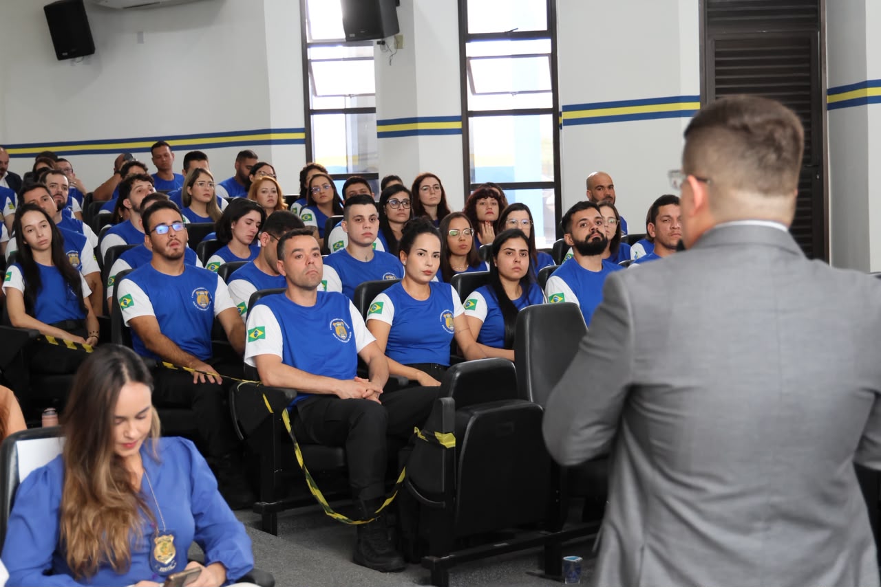Daniel Vilela nomeia 41 novos policiais técnico-científicos para reforçar segurança em Goiás