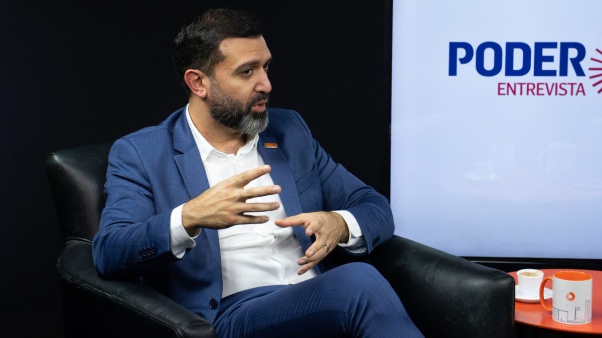 Novo defende troca na presidência do Senado e sugere idade mínima para ministros do STF