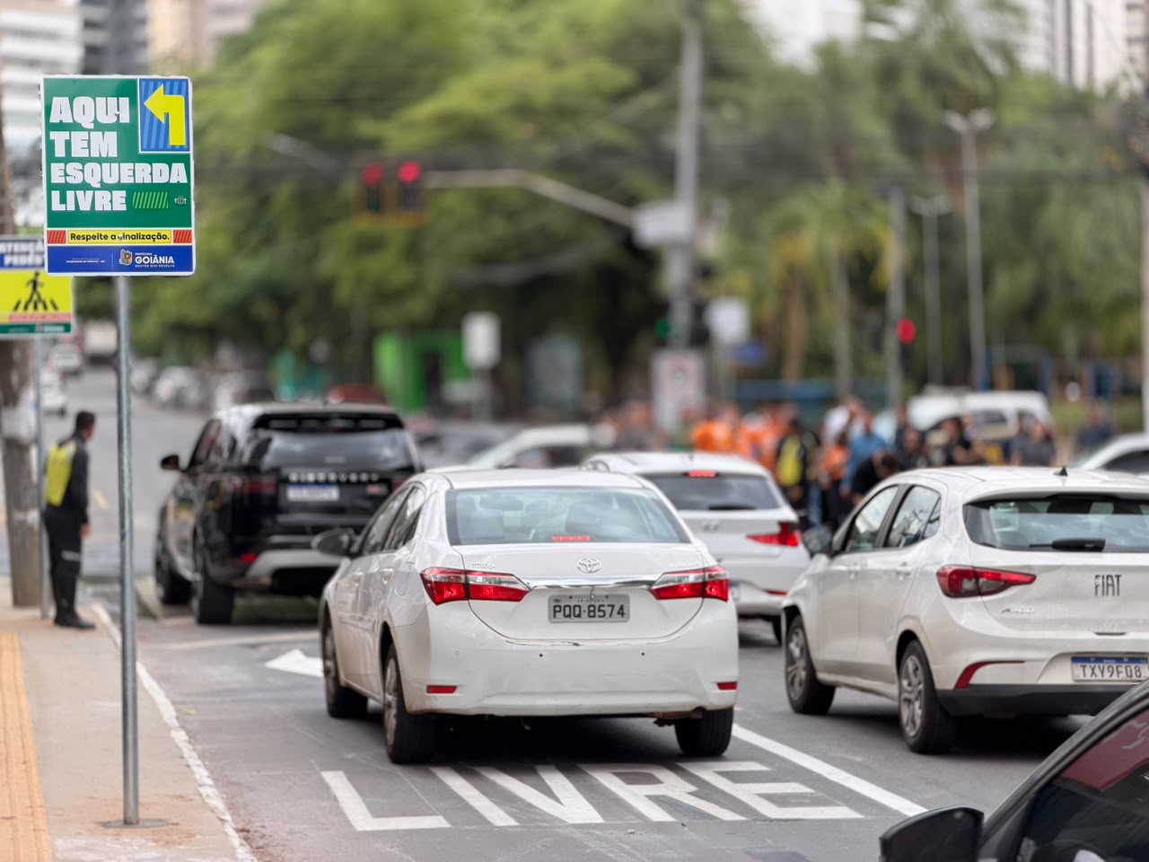 Goiânia inaugura a primeira esquerda livre da capital no Setor Bueno