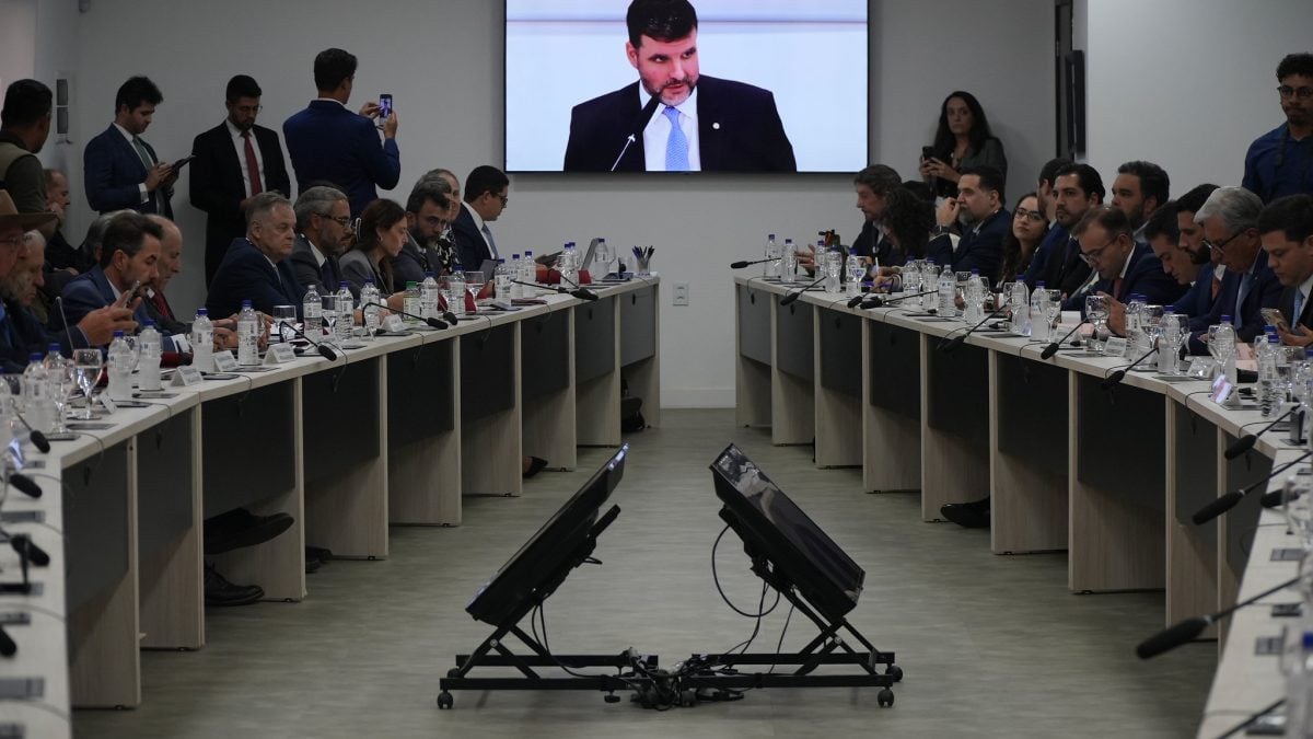 Bancada do agro renova metade de seus integrantes no Congresso