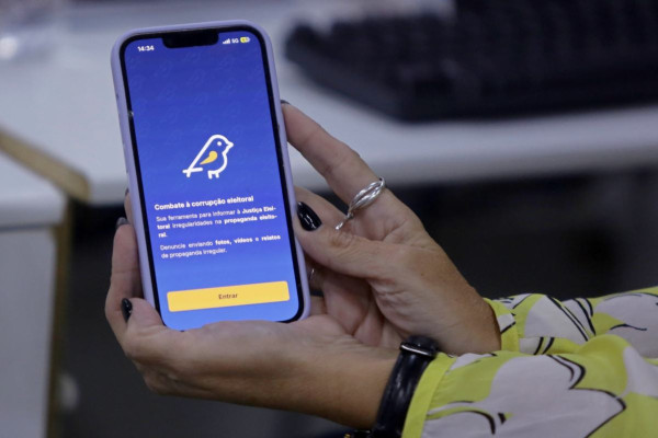 Goiás registra mais de 1,5 mil denúncias de propaganda eleitoral irregular