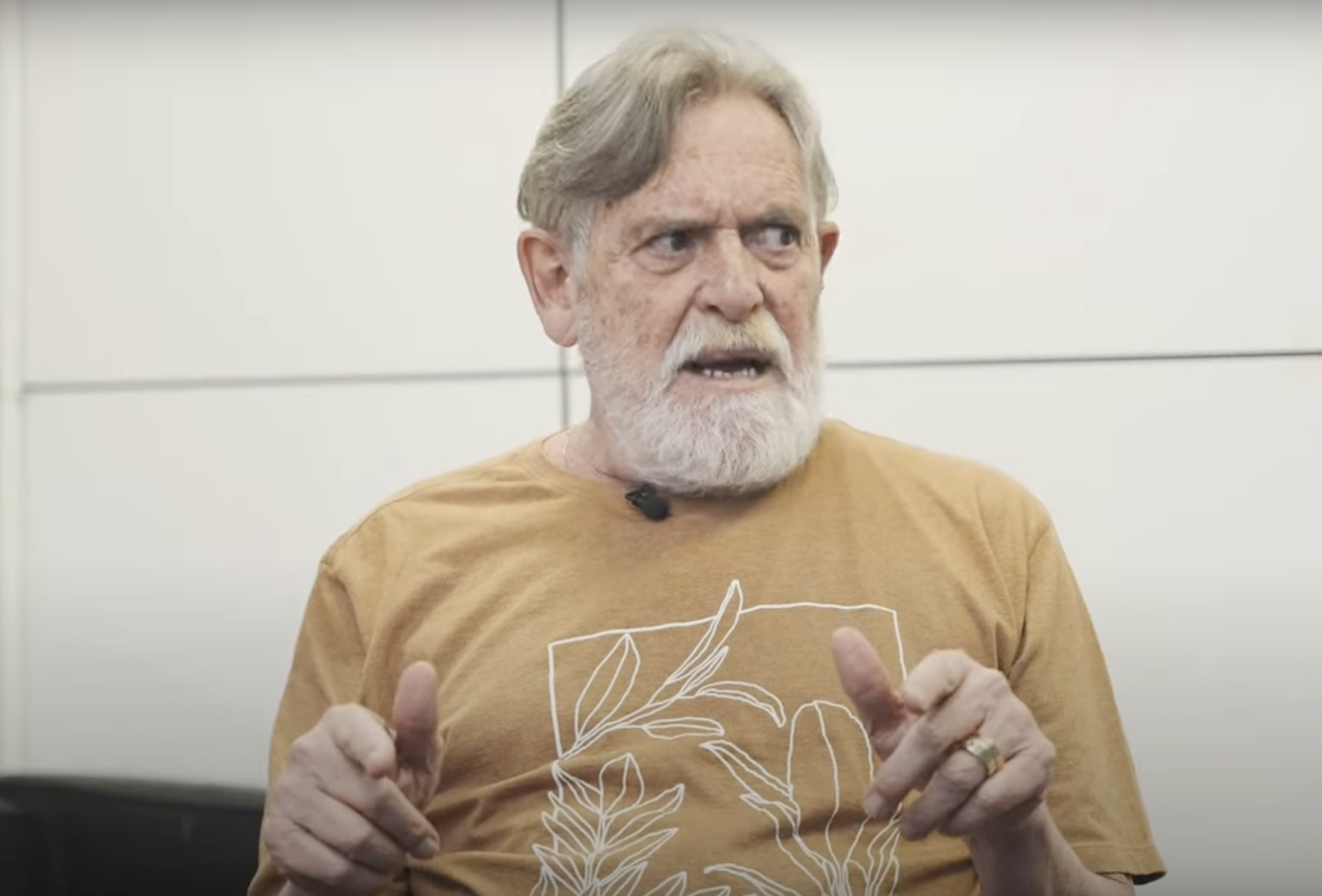 José de Abreu repreende Pedro Rousseff por declarações sobre o futuro do Pt