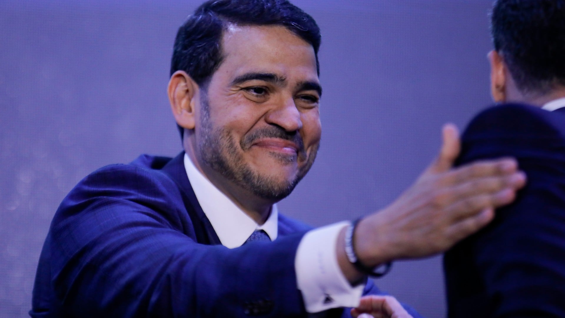 Agu Jorge Messias atribui endividamento familiar à gestão Bolsonaro e defende Desenrola 3.0
