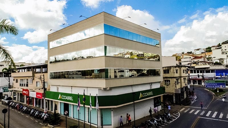 Cooabriel avança entre as 500 maiores do Brasil e lidera o agronegócio capixaba no Valor 1000
