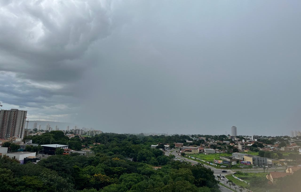 Goiás em alerta para tempestades com trovoadas