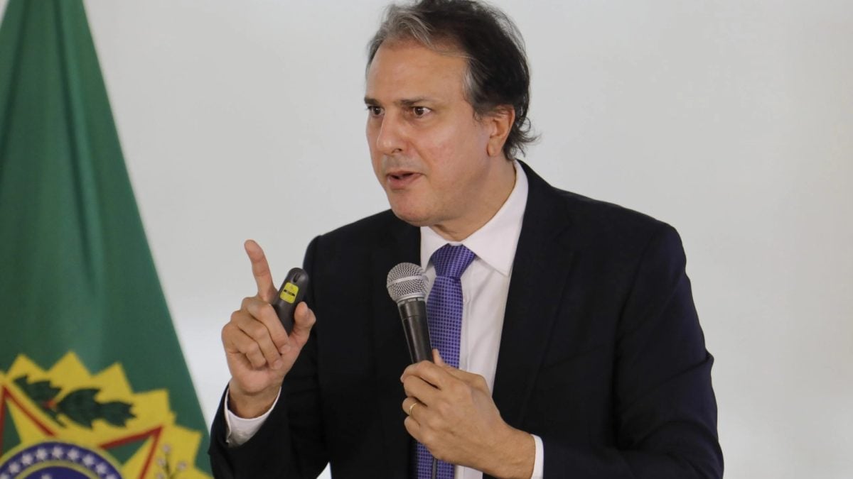 Campanha de Lula descarta 'limpa' em cargos ligados a partidos do Centrão