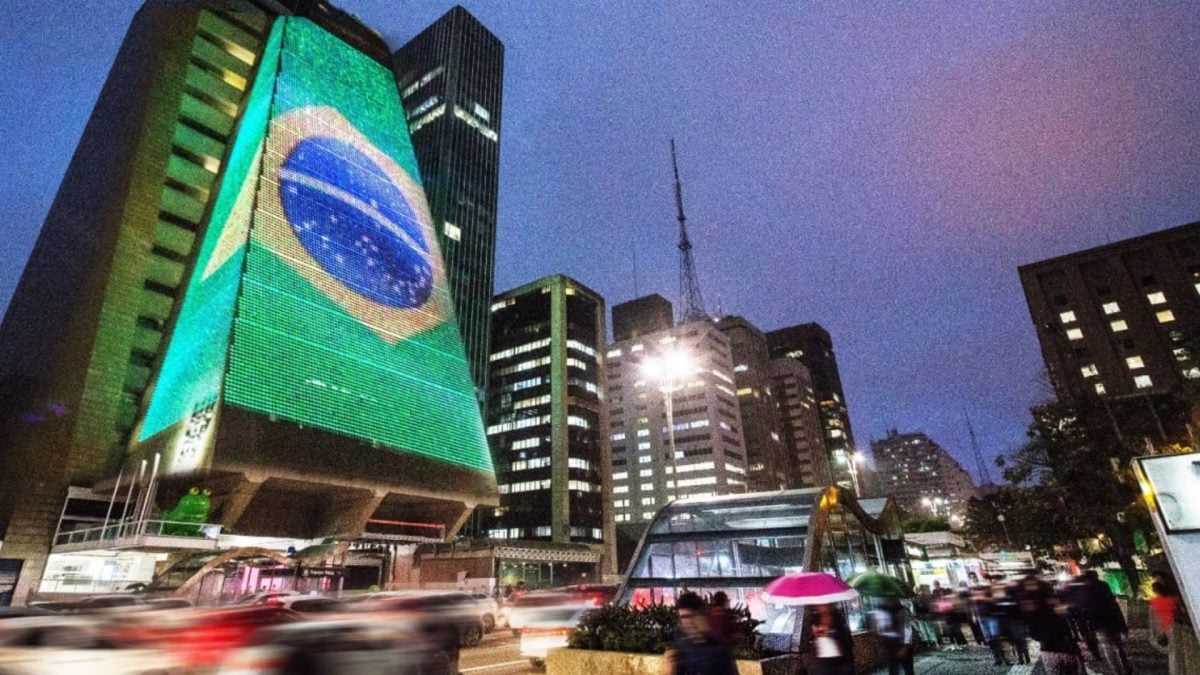 Fiesp critica fim da escala 6x1 aprovada pelo Senado e alerta para custos