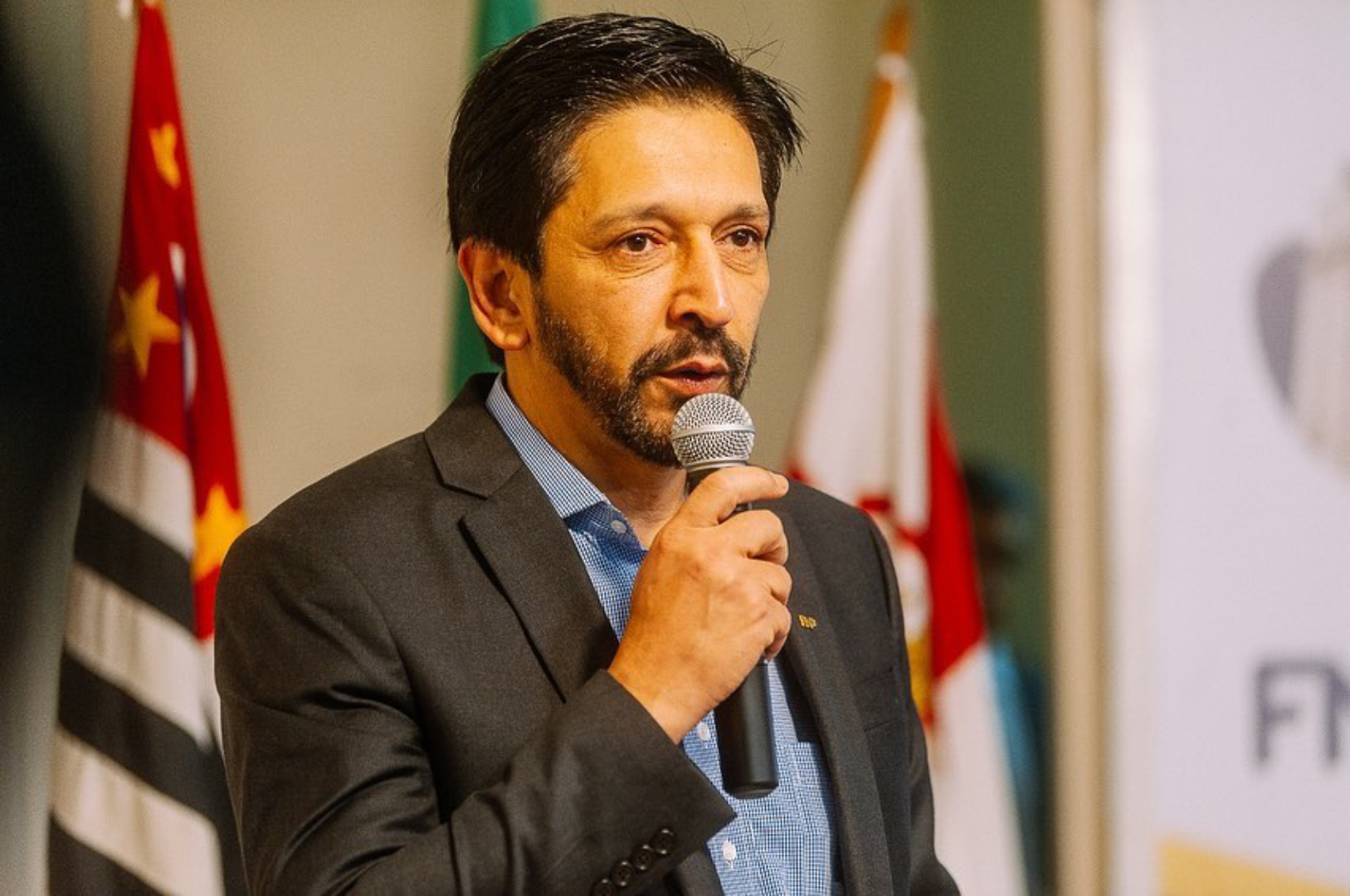 Prefeito de SP rebate Haddad e o chama de 'sempre perdedor'