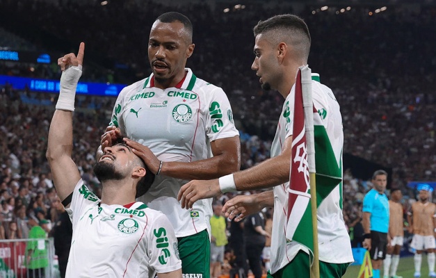 Palmeiras mostra força copeira e vence Fluminense no Maracanã pela Libertadores