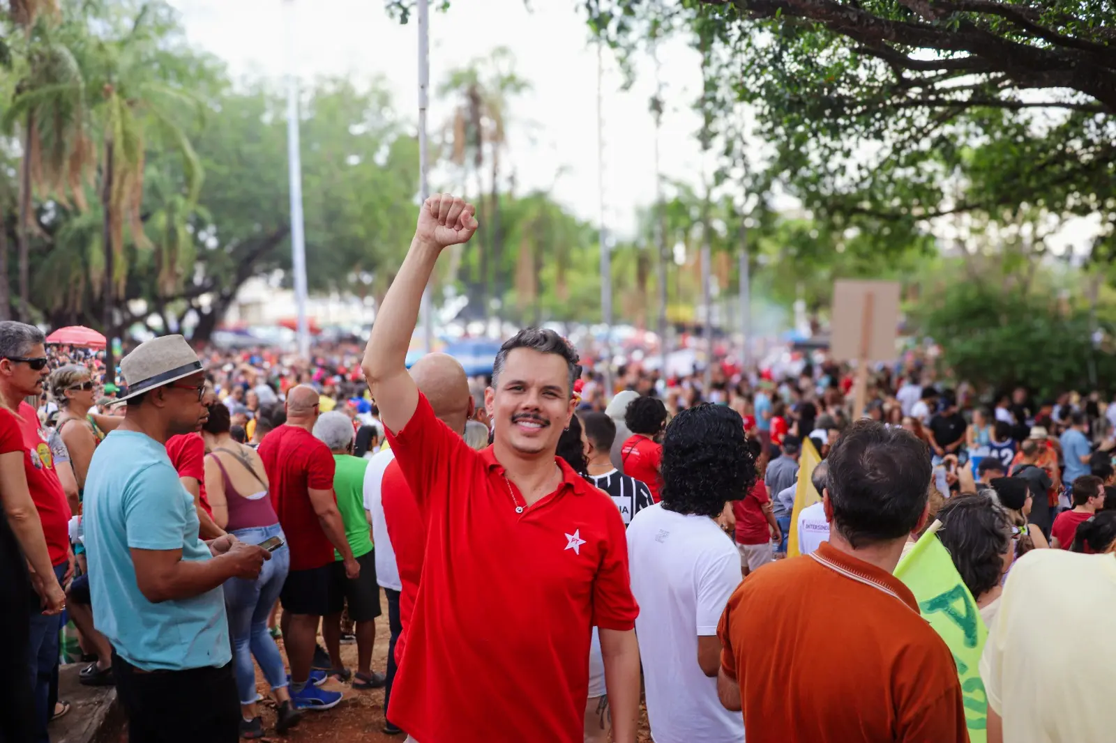 Fabrício Rosa celebra marco histórico na Assembleia Legislativa de Goiás