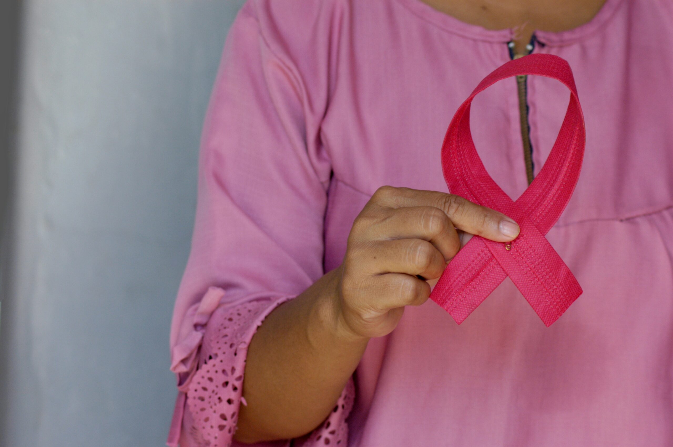 Padrão alimentar é chave na prevenção do câncer de mama, alerta nutricionista goiana