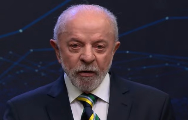 Lula defende estatais e prevê avanço econômico em considerações finais de debate