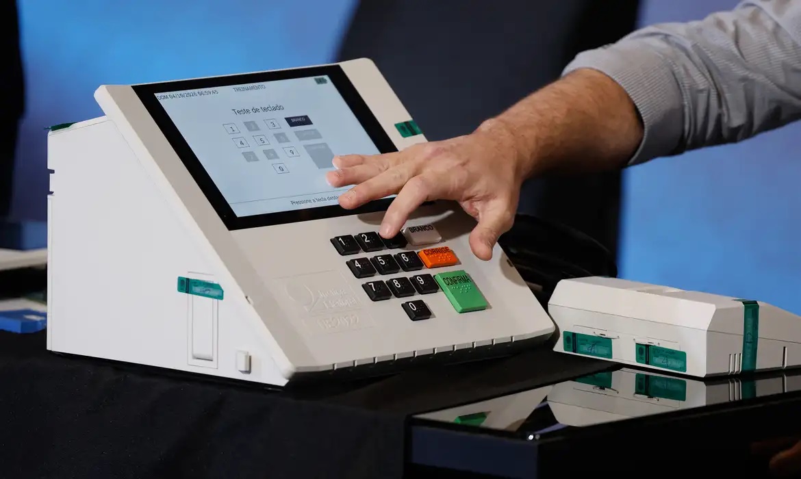 Eleições 2026 em Goiás: 35 urnas substituídas e duas prisões registradas