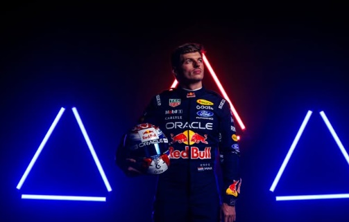 Max Verstappen celebra primeira vitória da temporada e exalta Red Bull
