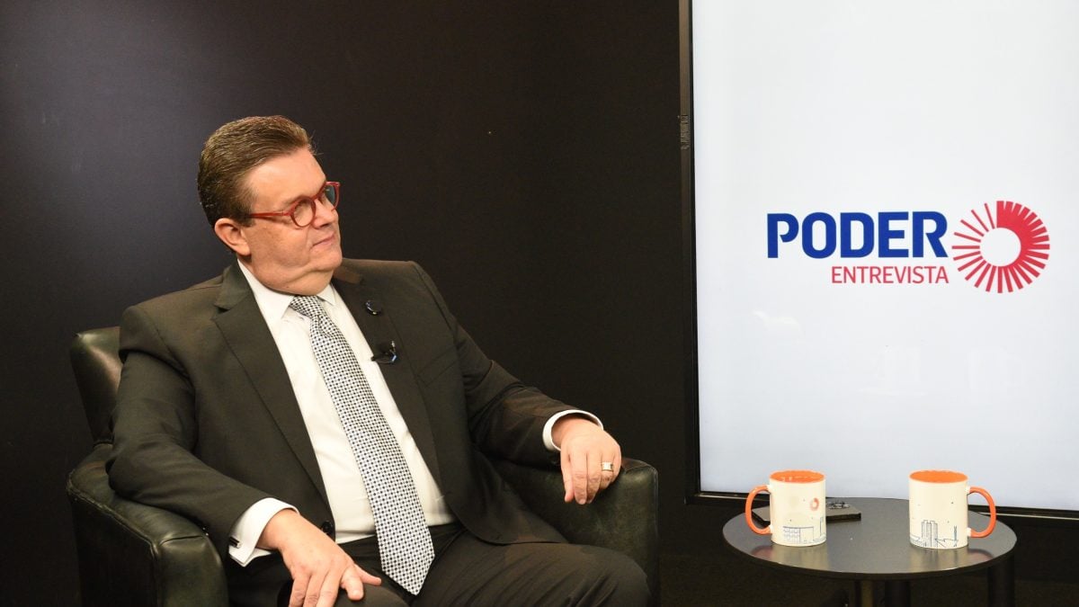 Ministro da Previdência critica reforma de 2019 e defende novas diretrizes para o sistema