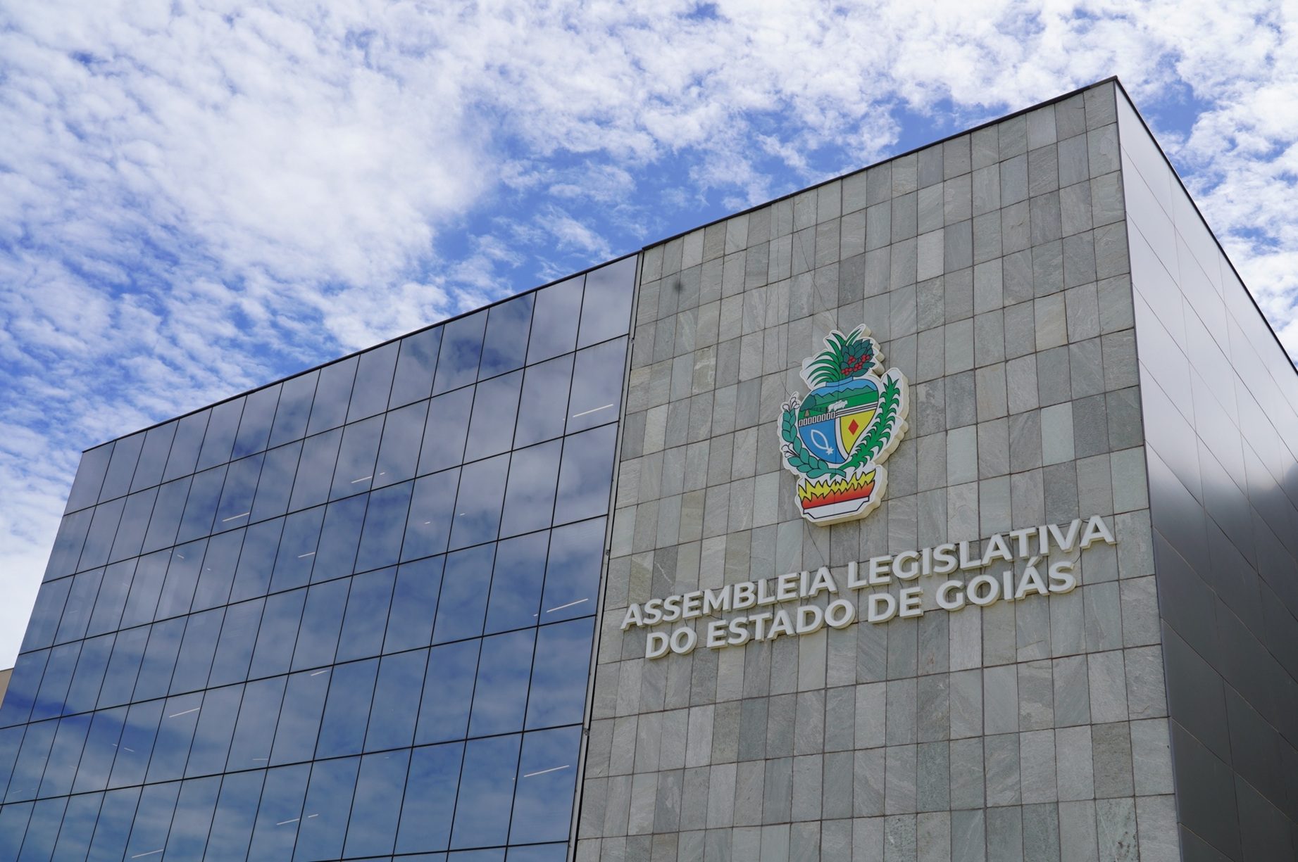 Goiás define 41 novos deputados estaduais para a Alego